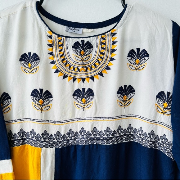 Blue & yellow embroidery blouse - Picture 7 of 10